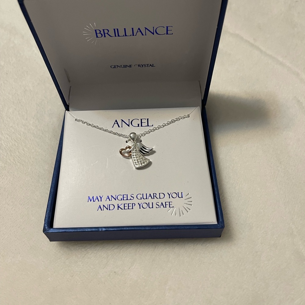 NWT silver plated with crystals angel necklace. 18 in chain - Picture 3 of 6